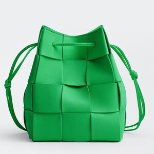 Bottega Veneta NEW Small Casette Bucket Bag in Parakeet Green